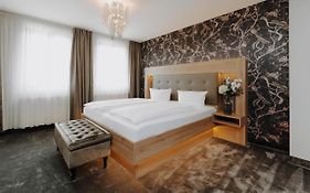 Hotel Schwarzer Adler Stendal